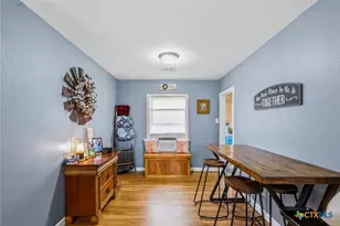 2011 E Crestwood Dr, Victoria, TX 77901 - Photo 5