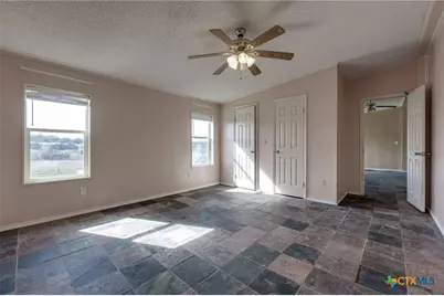 809 Crest Ct, Copperas Cove, TX 76522 - Photo 13