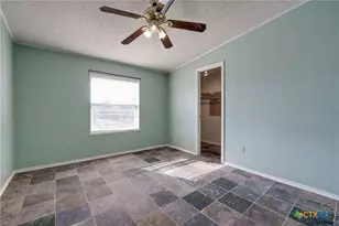 809 Crest Ct, Copperas Cove, TX 76522 - Photo 17