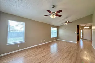 2309 Tracey Ann Ln, Killeen, TX 76543 - Photo 13