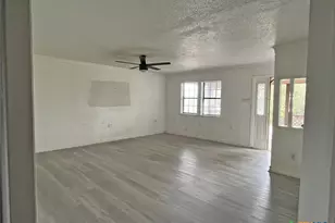 104 E Elms Rd, Killeen, TX 76542 - Photo 3