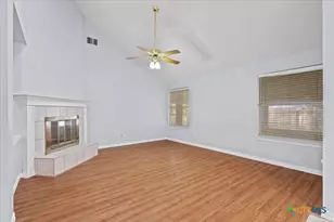 12502 Fallen Tower Ln, Austin, TX 78753 - Photo 11