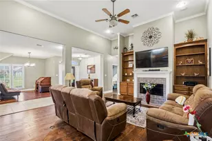 14 Park Ln, Victoria, TX 77904 - Photo 3