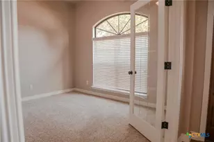 6401 Titanium Dr, Killeen, TX 76542 - Photo 17