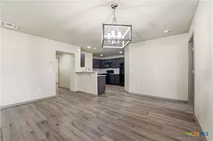 1306 Fern Ct, Gonzales, TX 78629 - Photo 5