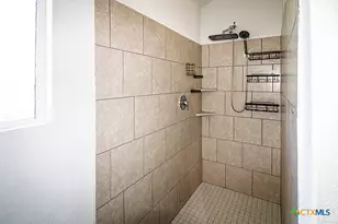 2700 San Martin Ln, Seguin, TX 78155 - Photo 9