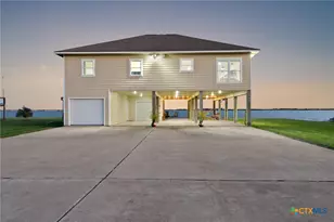 1588 W Bayshore Dr, Palacios, TX 77465 - Photo 5