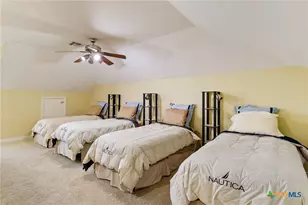 1588 W Bayshore Dr, Palacios, TX 77465 - Photo 33