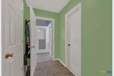 1069 Trail Pass Drive, Canyon Lake, TX 78133 - Photo 19