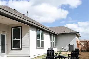 708 Willowbrook, New Braunfels, TX 78130 - Photo 17