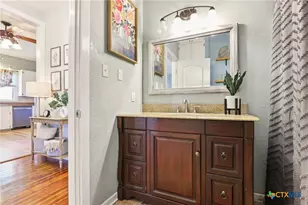 108 Kroschel St, Hallettsville, TX 77964 - Photo 23