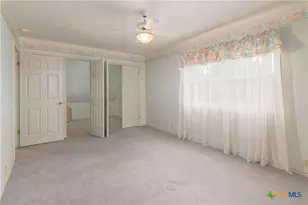 2981 Vivroux Ranch Rd, Seguin, TX 78155 - Photo 35