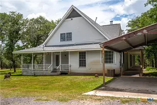 2981 Vivroux Ranch Rd, Seguin, TX 78155 - Photo 5