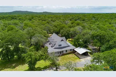 2981 Vivroux Ranch Road, Seguin, TX 78155 - Photo 45