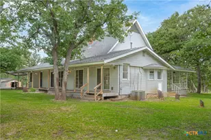 2981 Vivroux Ranch Rd, Seguin, TX 78155 - Photo 3