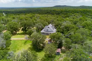2981 Vivroux Ranch Rd, Seguin, TX 78155 - Photo 43