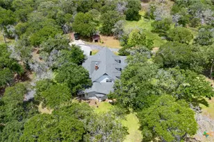 2981 Vivroux Ranch Rd, Seguin, TX 78155 - Photo 47