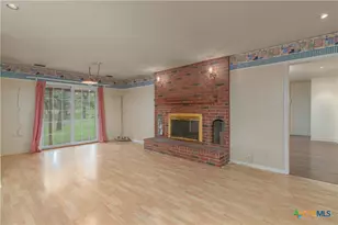 2981 Vivroux Ranch Rd, Seguin, TX 78155 - Photo 27