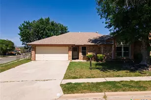 210 Paula St, Copperas Cove, TX 76522 - Photo 1