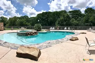 730 E Mather St, New Braunfels, TX 78130 - Photo 19