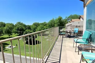 730 E Mather St, New Braunfels, TX 78130 - Photo 17