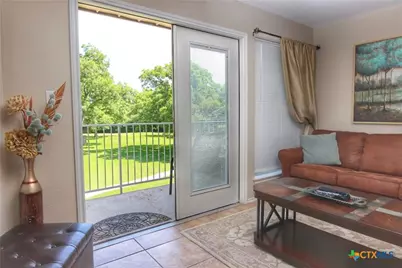 730 E Mather Street #E201, New Braunfels, TX 78130 - Photo 7