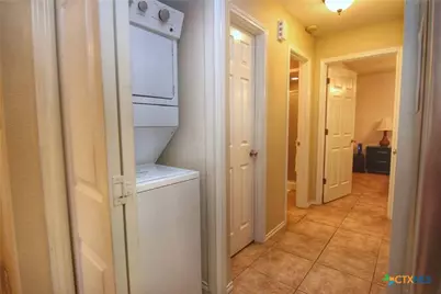 730 E Mather Street #E201, New Braunfels, TX 78130 - Photo 11