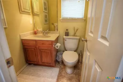 730 E Mather Street #E201, New Braunfels, TX 78130 - Photo 17