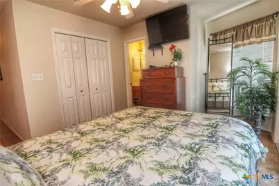 730 E Mather Street #E201, New Braunfels, TX 78130 - Photo 13