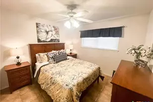 730 E Mather St, New Braunfels, TX 78130 - Photo 25