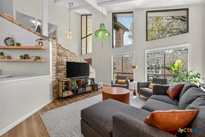 201 S Contour Drive, Gonzales, TX 78629 - Photo 7