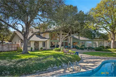 201 S Contour Drive, Gonzales, TX 78629 - Photo 43