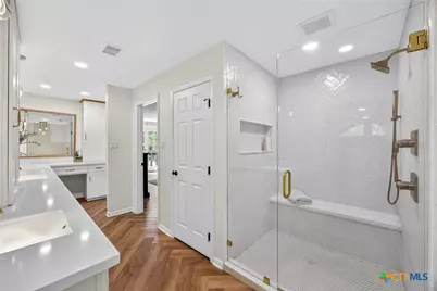 201 S Contour Drive, Gonzales, TX 78629 - Photo 35