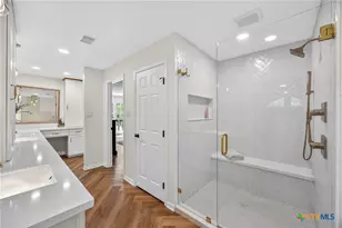 201 S Contour Dr, Gonzales, TX 78629 - Photo 35