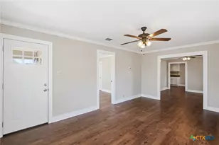 1406 N Clinton St, Cuero, TX 77954 - Photo 15