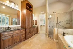 1174 Sapling Spg, New Braunfels, TX 78132 - Photo 19