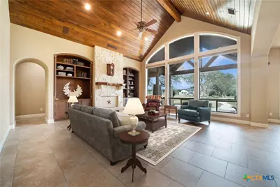 1174 Sapling Spring, New Braunfels, TX 78132 - Photo 7