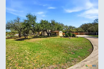 121 Delaney Rae, New Braunfels, TX 78132 - Photo 5