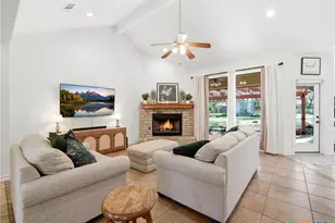 121 Delaney Rae, New Braunfels, TX 78132 - Photo 7