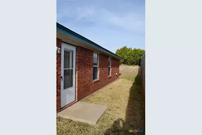 305 Bermuda #B, Copperas Cove, TX 76522 - Photo 25