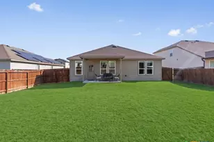 2818 Ridge Berry Rd, New Braunfels, TX 78130 - Photo 25