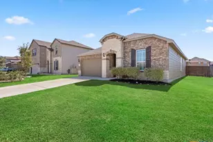 2818 Ridge Berry Rd, New Braunfels, TX 78130 - Photo 3