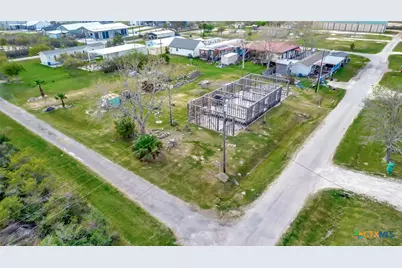 814 N 15th Street, Port O'Connor, TX 77982 - Photo 5