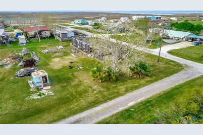 814 N 15th Street, Port O'Connor, TX 77982 - Photo 3