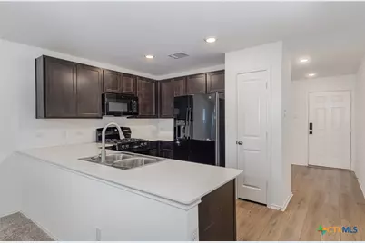 350 Gypsum Valley, San Marcos, TX 78666 - Photo 7