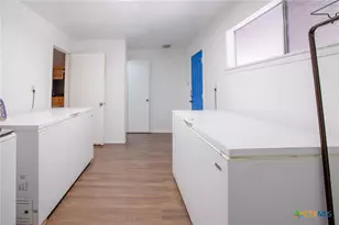 968 State Hwy 95, Yoakum, TX 77995 - Photo 7