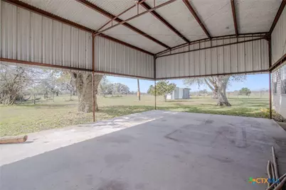 968 State Highway 95, Yoakum, TX 77995 - Photo 5