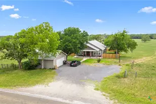 6019 Fm 3158, Dale, TX 78616 - Photo 19