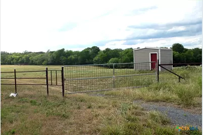 6019 Fm 3158, Dale, TX 78616 - Photo 3