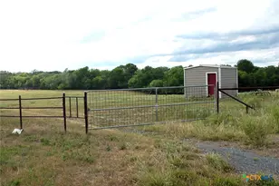 6019 Fm 3158, Dale, TX 78616 - Photo 3